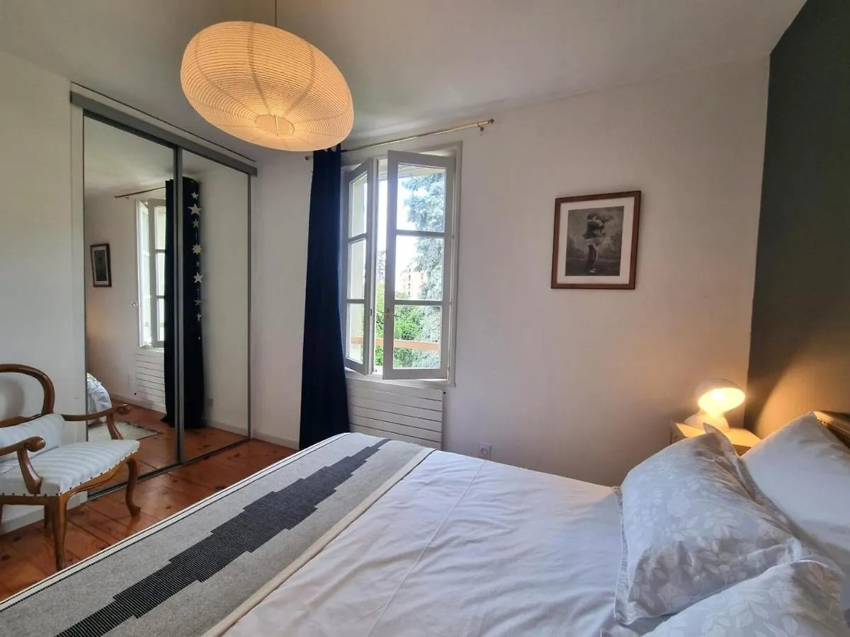 Maison Cosy Avec Terrasse, Jardin Fleuri, Et Tout Confort A Saint-Galmier - Fr-1-496-292 France