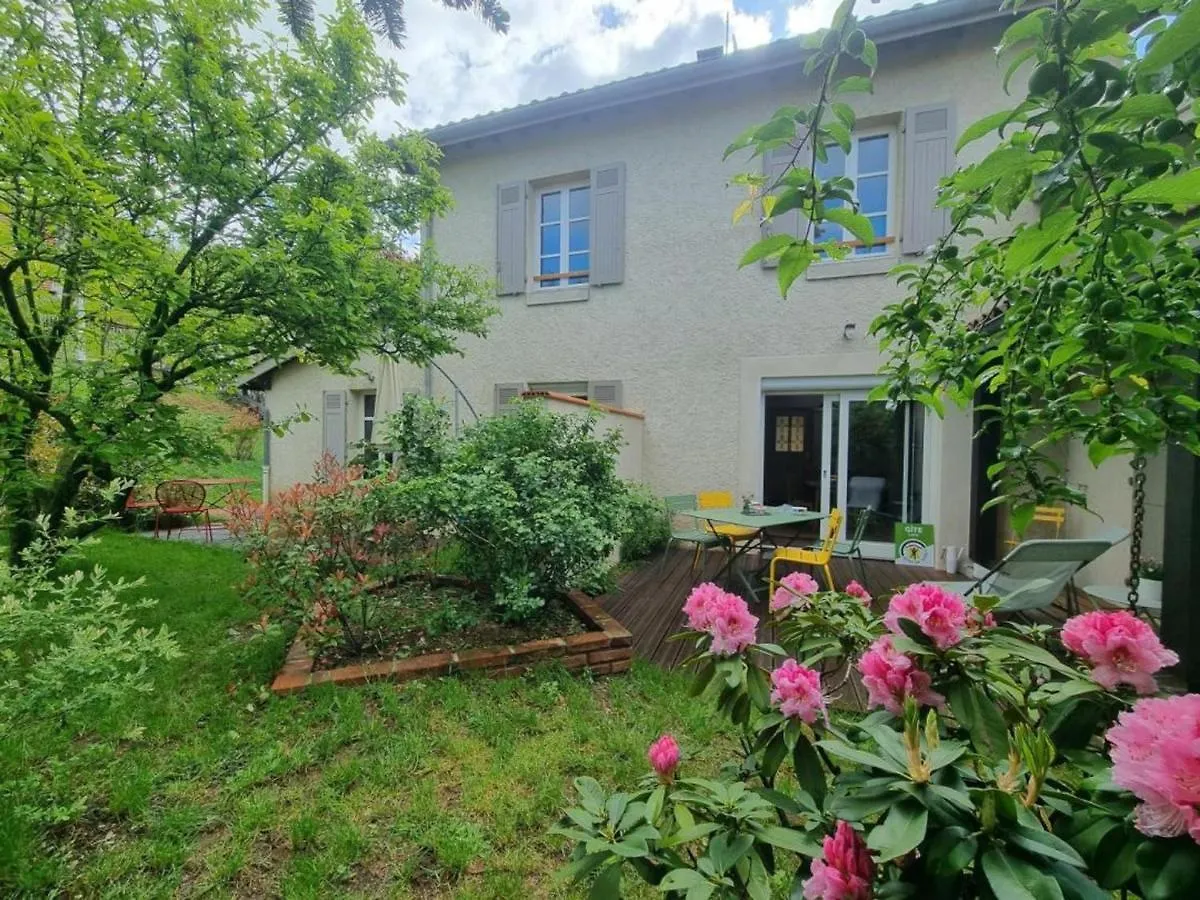 Holiday home Maison Cosy Avec Terrasse, Jardin Fleuri, Et Tout Confort A Saint-Galmier - Fr-1-496-292 France