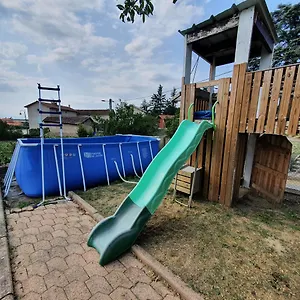 Hébergement de vacances Bald'home Côté Jardin, Saint-Galmier