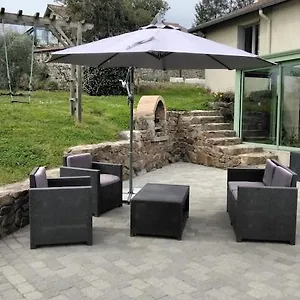 Hébergement de vacances Dans Un Village De Caractere, Saint-Galmier